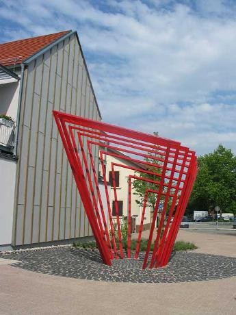 Kunstwerk-an-der-Grundschul